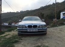 BMW 528