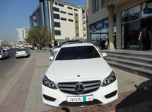 Mercedes E 200