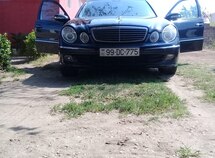 Mercedes E 220
