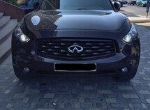 Infiniti FX35