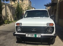LADA (VAZ) Niva