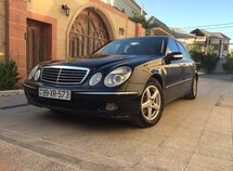 Mercedes E 220