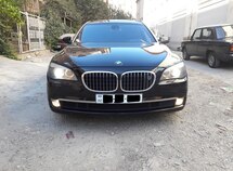 BMW 750