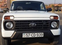 LADA (VAZ) Niva