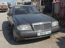 Mercedes C 180