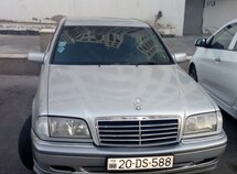 Mercedes C 180