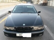 BMW 523