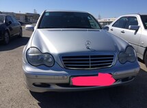 Mercedes C 200