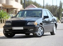 Mercedes C 180