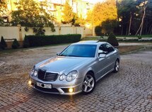 Mercedes E 320