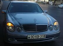 Mercedes E 220