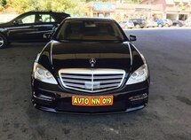 Mercedes S 500