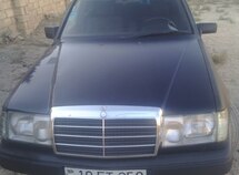 Mercedes E 260