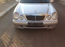 Mercedes E 280