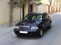 Mercedes C 180