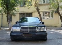 Mercedes E 280