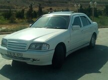 Mercedes C 180