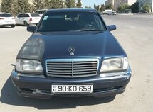 Mercedes C 180