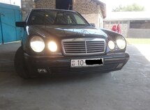 Mercedes E 280
