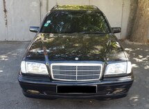 Mercedes C 180