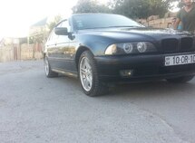 BMW 523
