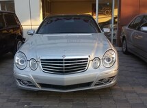 Mercedes E 320