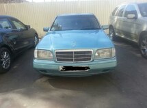 Mercedes C 180