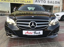 Mercedes E 220