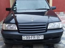 Mercedes C 180