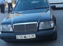 Mercedes E 220