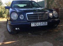 Mercedes E 240