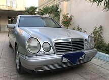 Mercedes E 240