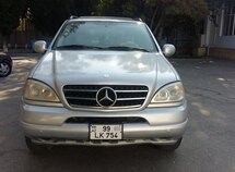 Mercedes ML 320