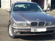 BMW 523