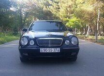 Mercedes E 220