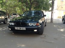 BMW 523