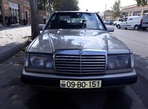 Mercedes E 260