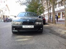 BMW 523
