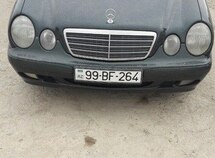 Mercedes E 220