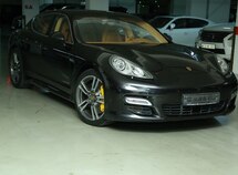 Porsche Panamera Turbo S