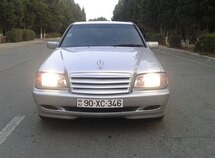 Mercedes C 180