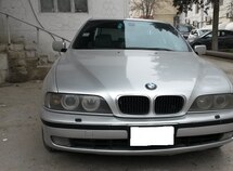 BMW 528