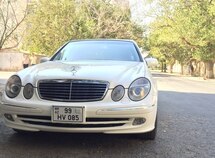 Mercedes E 320