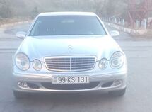 Mercedes E 220