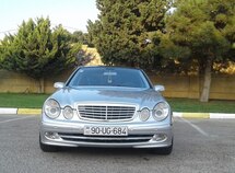 Mercedes E 320