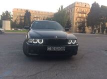 BMW 523