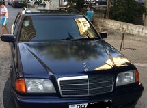 Mercedes C 180