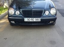 Mercedes E 220