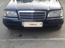 Mercedes C 180