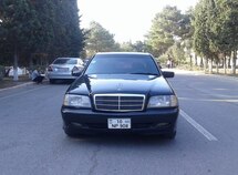 Mercedes C 220